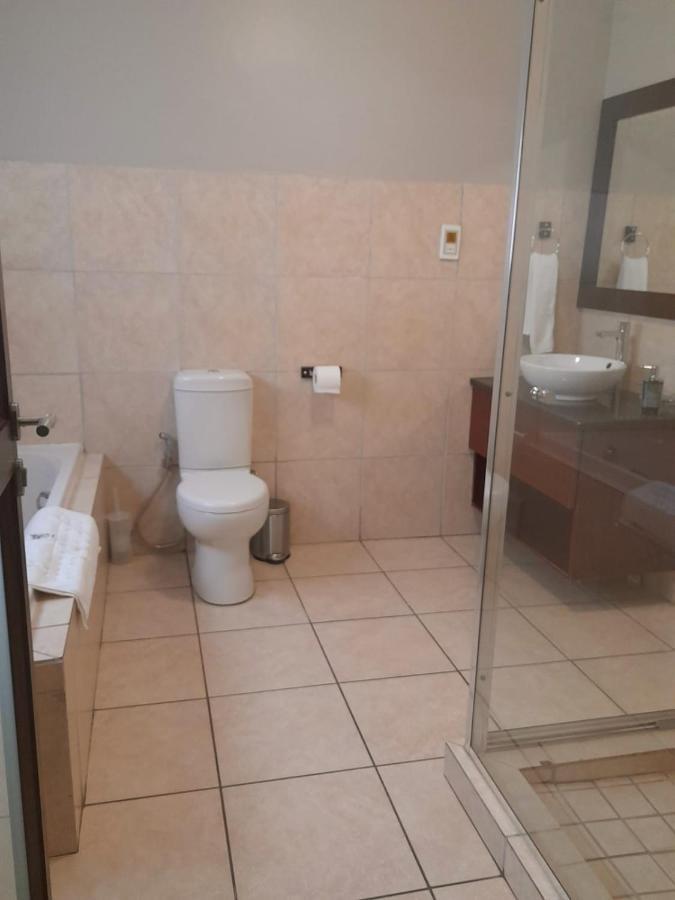 יוהנסבורג 47 On Preston Guesthouse מראה חיצוני תמונה