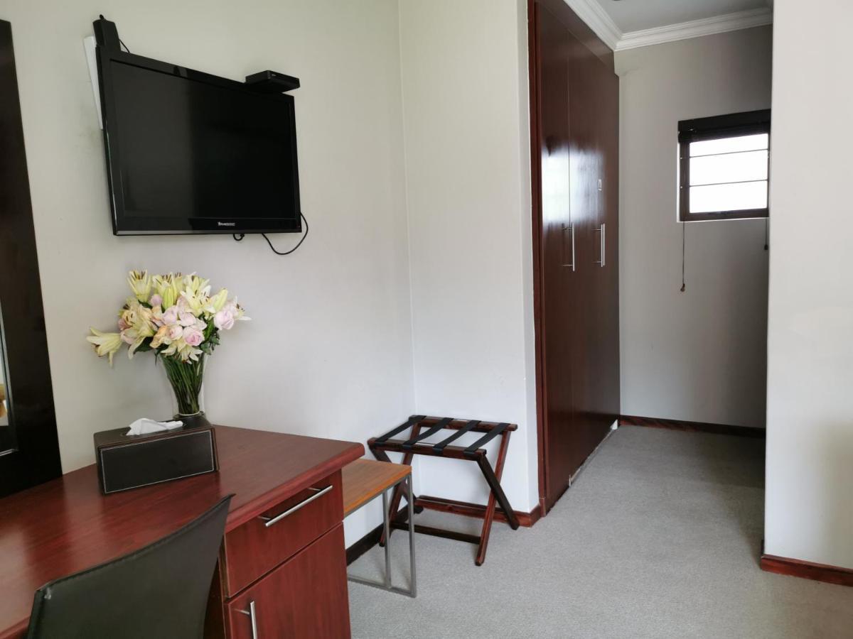 יוהנסבורג 47 On Preston Guesthouse מראה חיצוני תמונה
